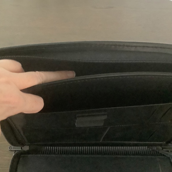 LEED'S MassMutual Branded Black Notebook Folder Portfolio - Picture 13 of 13